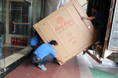 定远钢琴贵重工艺品无忧运